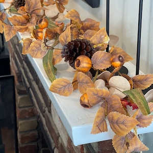 Fall garland, fall garland for mantle, berry garland, fireplace garland, Thanksgiving table runner, Thanksgiving boho, maple leaf garland