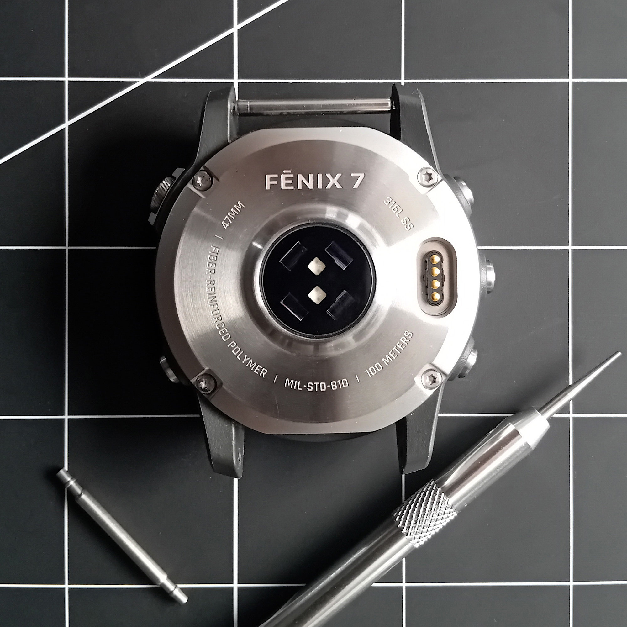 Eichmüller Chronograph Herrenuhr RE1118 rot 10 ATM Metallband 45 mm Eichmüller Chronograph Herrenuhr RE1118 rot 10 ATM Metallband 45 mm