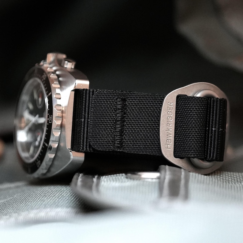 Hawkrigger 0DARK30, zwart nylon, horlogebandje, corduralaminaat, roestvrijstalen hardware afbeelding 3
