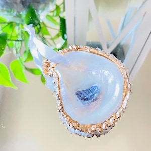 Ornamento di conchiglia di ostrica di cristallo, arte delle ostriche dorate della Louisiana