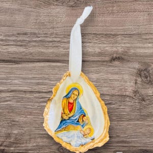 Ornamento della Natività, Sacra Famiglia, Madre Maria, Ornamenti di Natale, Lontano in una mangiatoia, Ornamenti di conchiglie, Ornamenti natalizi, Gesù Bambino