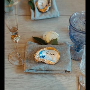 Hand-Painted Oyster Shell Place Cards: Coastal Wedding Favors, Gilded Edge