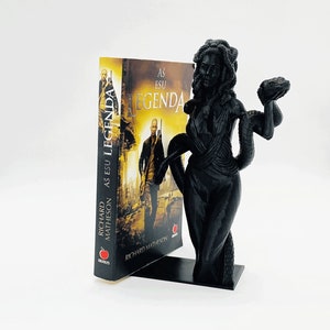 Medusa Figure Statue Bookend / 3D printed