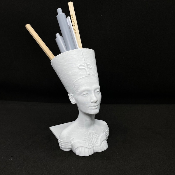 Nefertiti Egyptian Statue Bust Pen Holder / imprimé en 3D