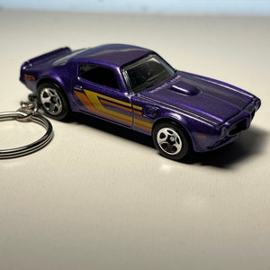 PONTIAC 1973 Firebird Trans AM Purple in Color Keychain Key Chain Hot Wheels Car