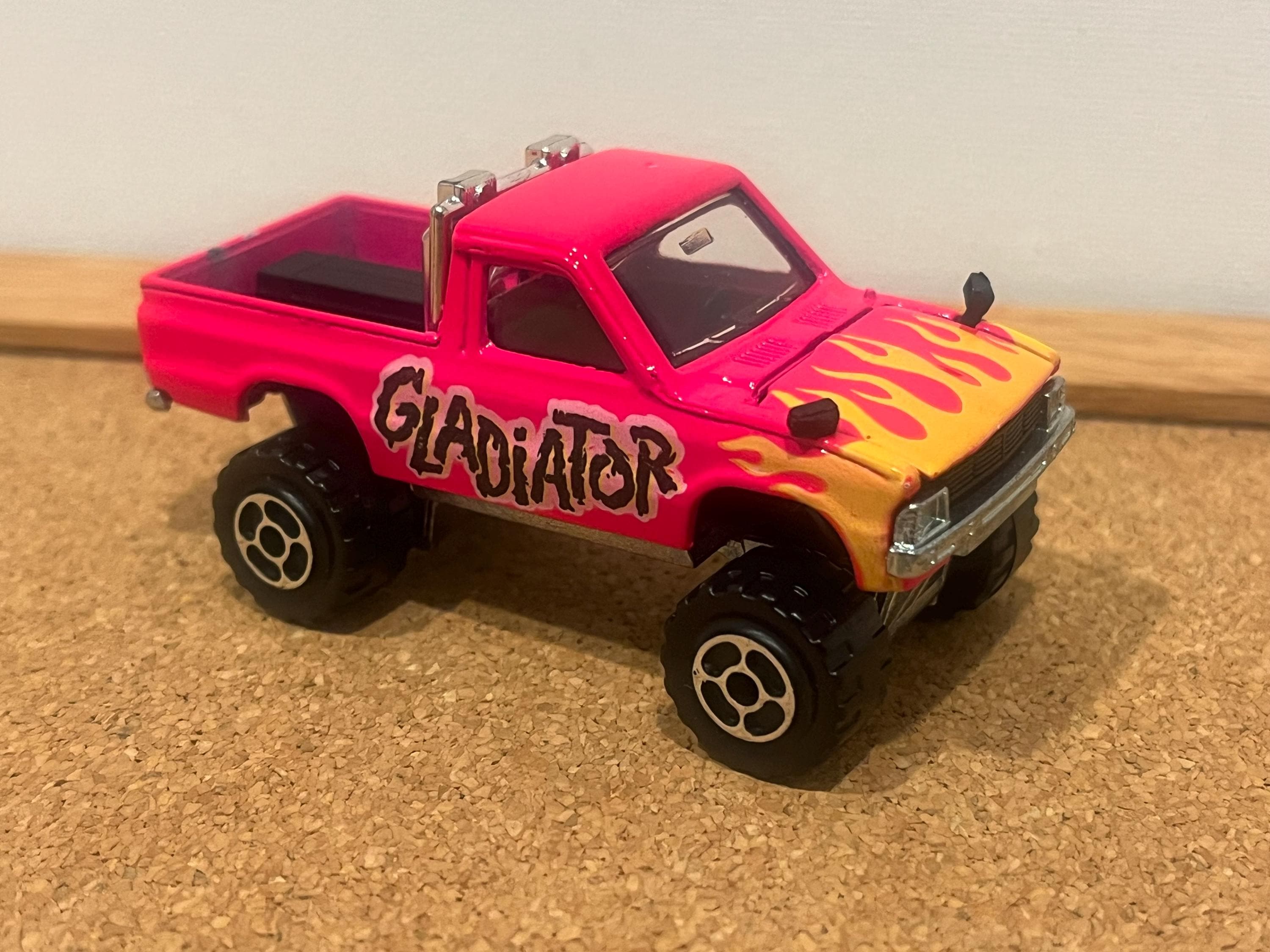 Majorette Pickup Truck ミニカー Majorette 4x4 Toyota Pickup Truck Pink With Flames - Etsy