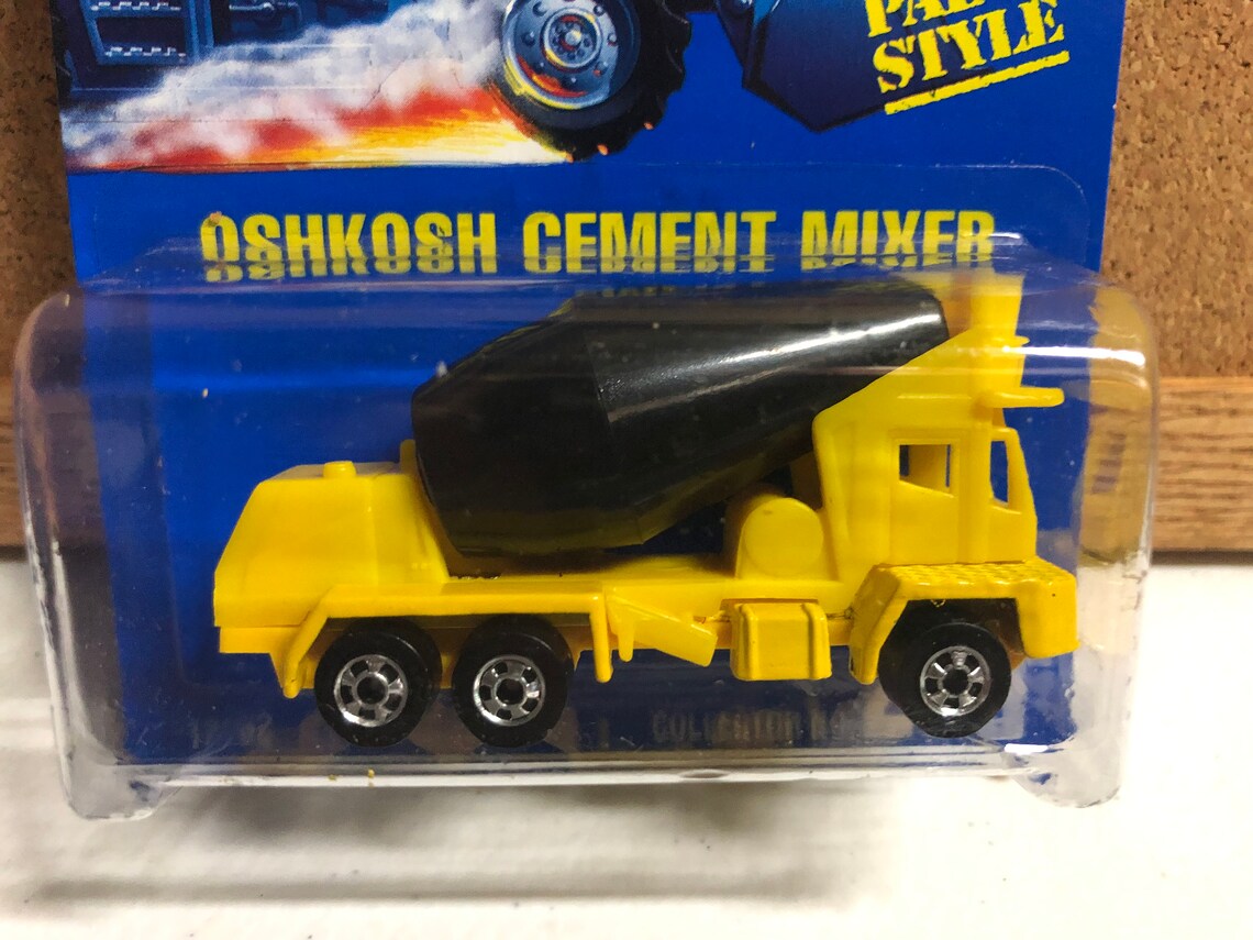 Oshkosh Cement Mixer Vintage Hot Wheels Diecast 1/64 Etsy