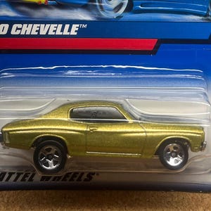 1970 Chevelle Gold Hot Wheels 1/64 Scale