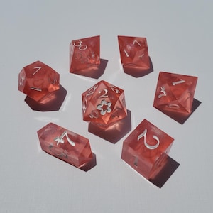 Apple - 7pc. Sharp Edge Dice Set