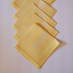 Set of 5 Vintage Napkins