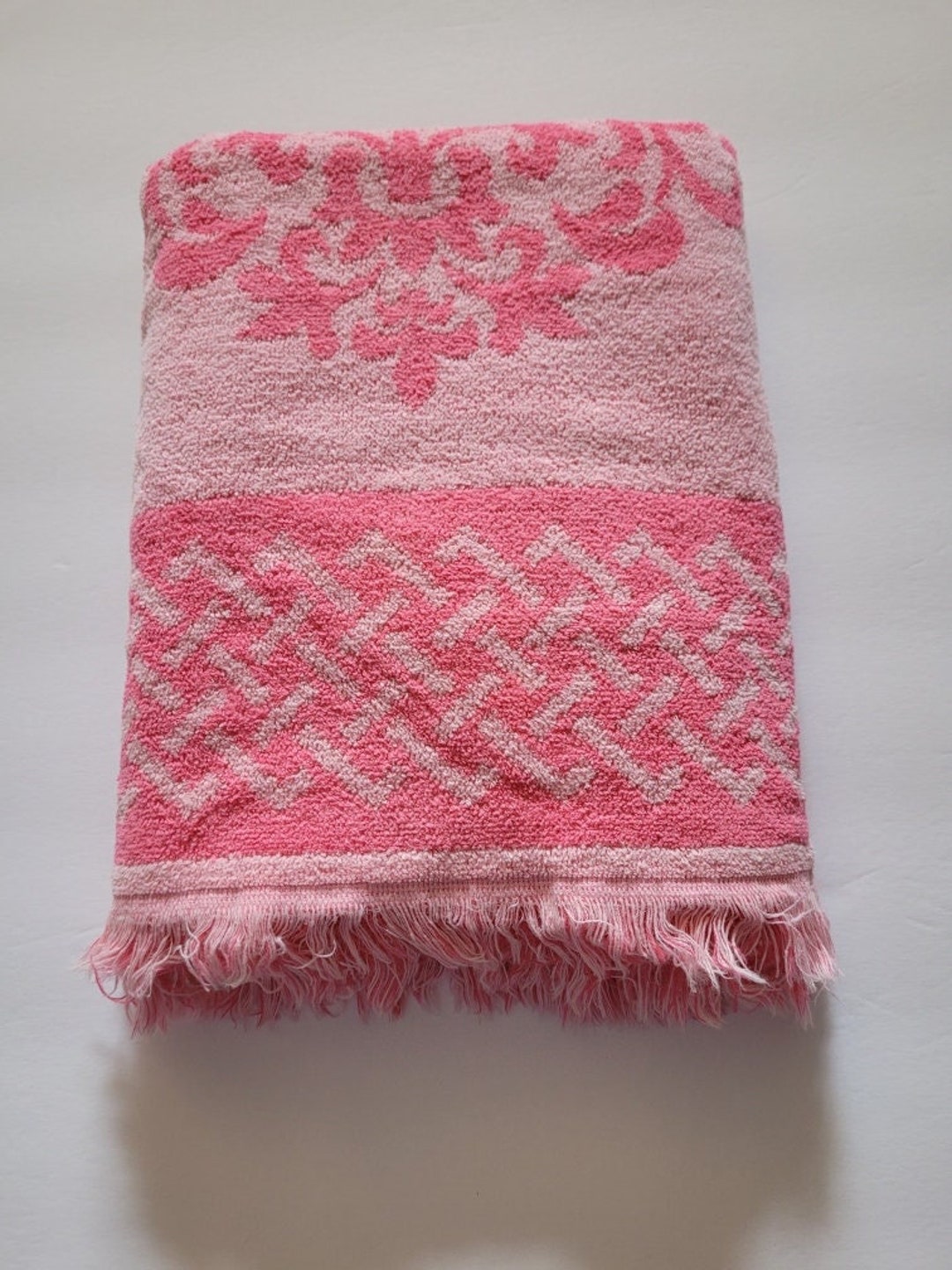 Vintage Pink Floral Bath Towel Etsy