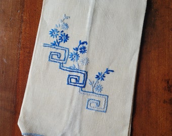 Vintage Embroidered Linen Hand Towel