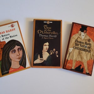 Set of 3 1960&#39;s Thomas Hardy Classic Literature Books