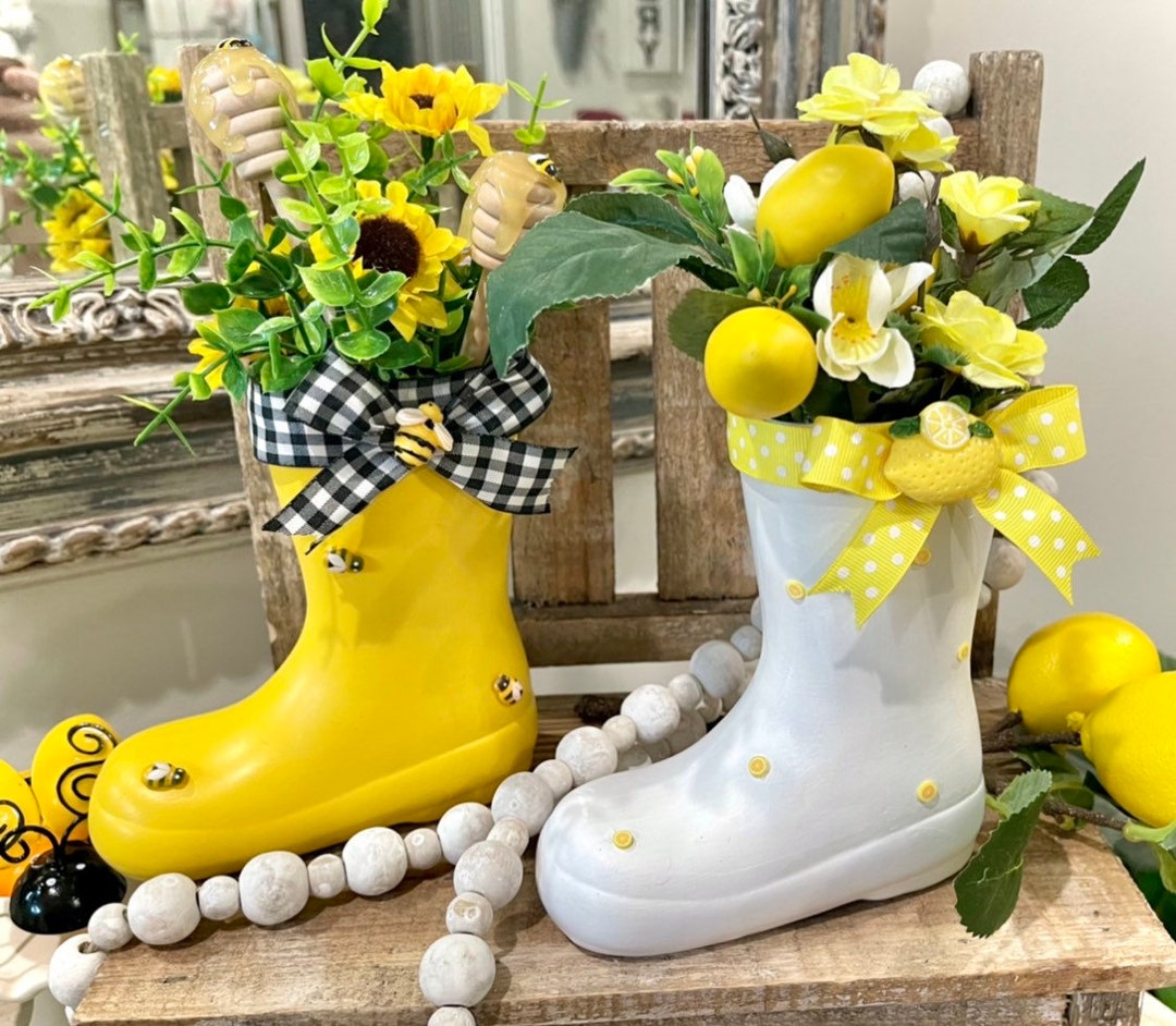Ceramic 6 Rain Boot Planters With Bee or Lemon Themed Arrangement