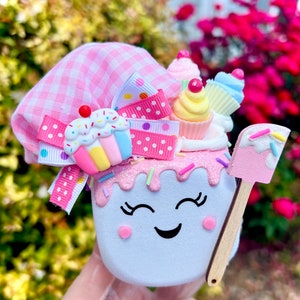 Cupcake Chef Marshmallow / Bakery Marshmallow / Cupcake Tiered Tray Decor / Kitchen Decor / Baking Decor / Cupcakes/ Birthday / Candyland