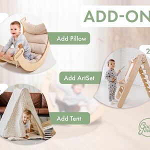Op de afbeelding: Afbeelding met kinderaccessoires. Bevat een houten schommelboog met een kussen, een schildersezel en een speeltent. De tekst "ADD-ONS" staat bovenaan. Het Good Jevas-logo staat rechtsonder.