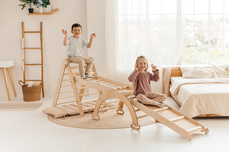 Montessoriklimmer, klimdriehoek en boog, peuterklimzaal, montessori, cadeaus voor kindermeubels, peuterspeelgoed 2 jaar afbeelding 1