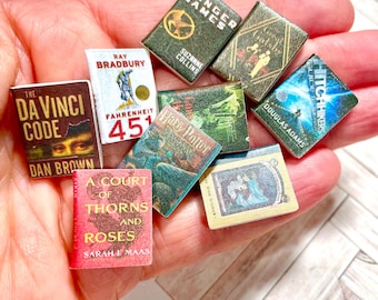 miniature dollhouse books