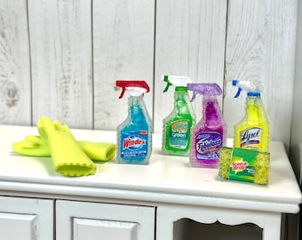 Miniature Dollhouse Cleaning Supplies