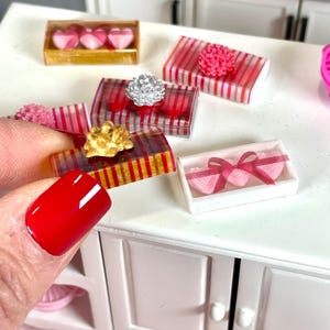 Miniature dollhouse Valentine heart shaped candy boxes