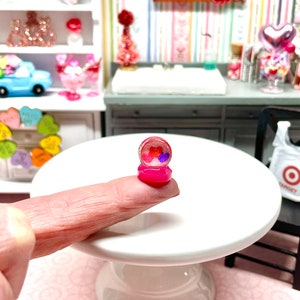 miniature dollhouse Valentine Decor