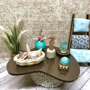 Dollhouse Miniature Beach Decor: Shells, Sea Horse