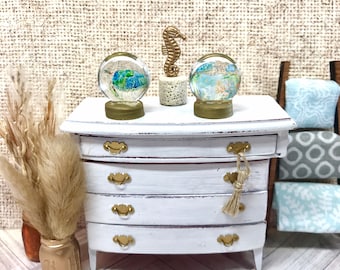 Miniature Dollhouse sea life decor