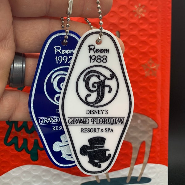 Grand Floridian Keychain, Vintage Hotel Keychain, Disney Fan Gift