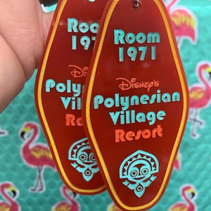 Polynesian Resort Keychain, Vintage Hotel Keychain, Disney Gifts