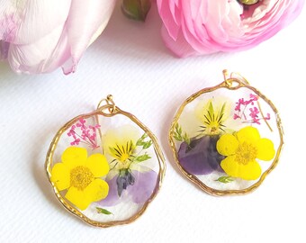 SPRING EARRINGS, colorful earrings for summer, sustainable jewelry with real flowers, unique jewelry gift
