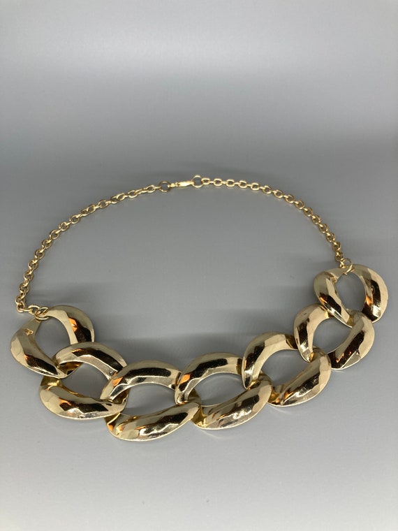 Vintage Oversized Gold Tone Chain Necklace