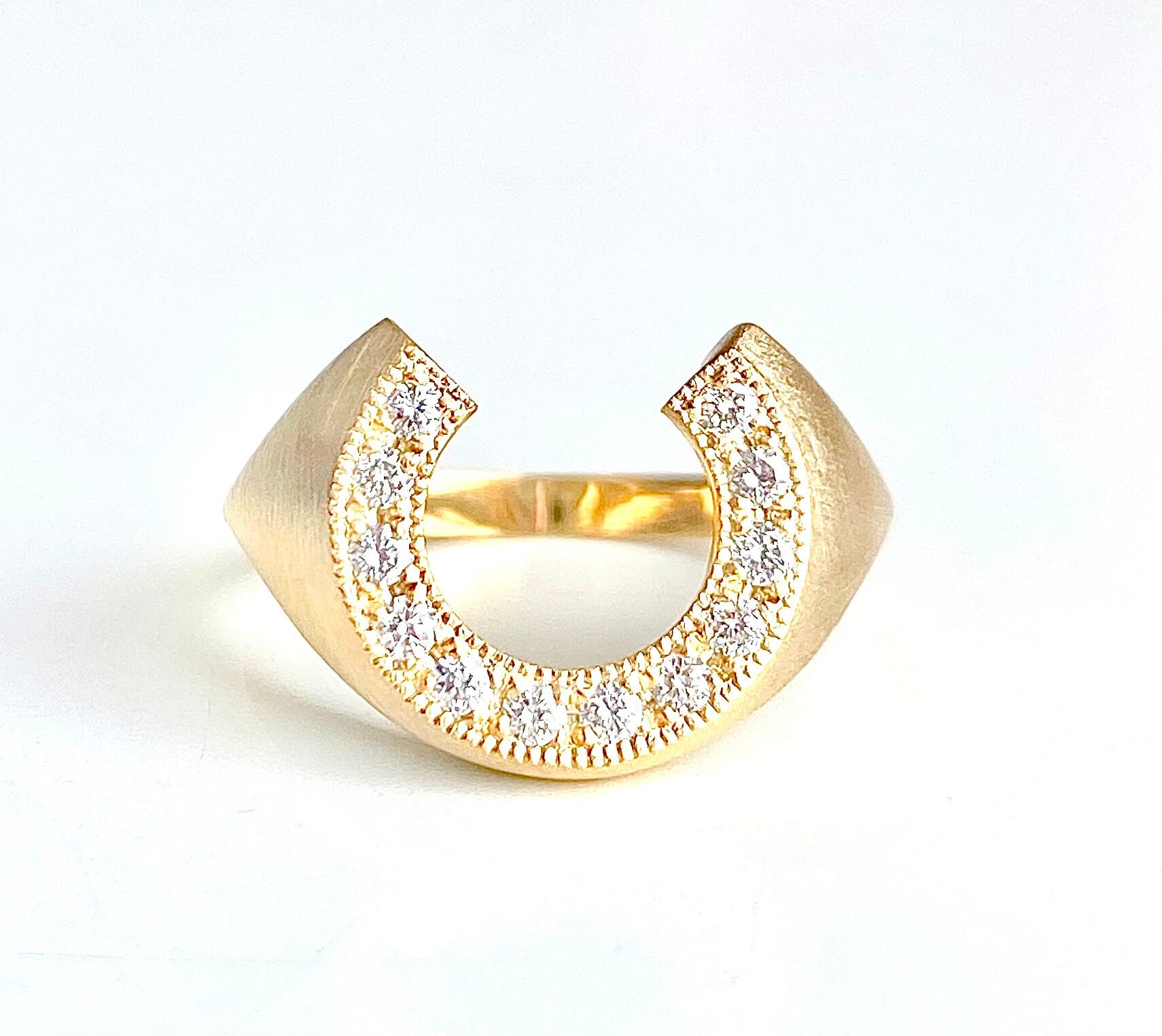 人気を誇る OCEANS別注 Good Luck Horseshoe Ring asakusa.sub.jp