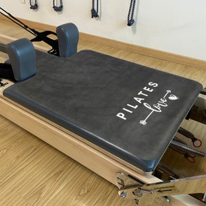 Pilates Reformer Non-slip Mat Pilates Strong Black includes Carry Case 