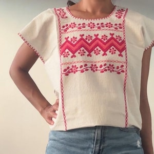Blusa bordada mexicana, camisa bordada oaxaca, huipil tacuate, huipil oaxaca, huipil bordado a mano,