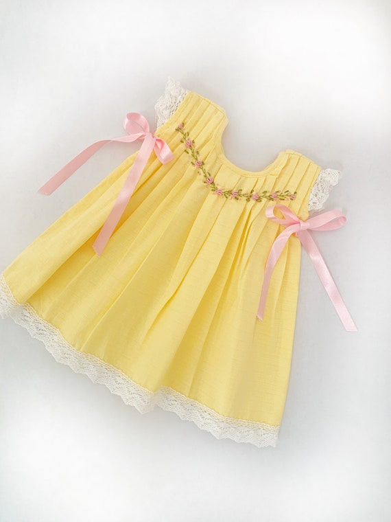 Hand embroidered Mexican yellow dress/ summer baby dress/slow fashion dress for little girls/ Hand embroidered baby dress/ chic dress Hand embroidered Mexican yellow dress/ summer baby dress/slow fashion dress for little girls/ Hand embroidered baby dress/ chic dress