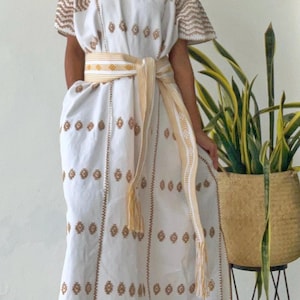tres paneles blancos huipil, kaftan boho mexicano, kaftan boho mexicano, huipil amuzgo, huipil oaxaqueño, huipil de Oaxaca, hecho a mano