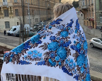 Ethnic Folk Wool Shawl Slavic White Floral Scarf Modern Chic Boho Pavlovo Posad with Classic Timeless Floral Gift for Her Easter gift