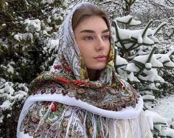 Ukrainian Wool Shawl – White Floral Scarf | Traditional Folk Wrap | Boho Gift for Women