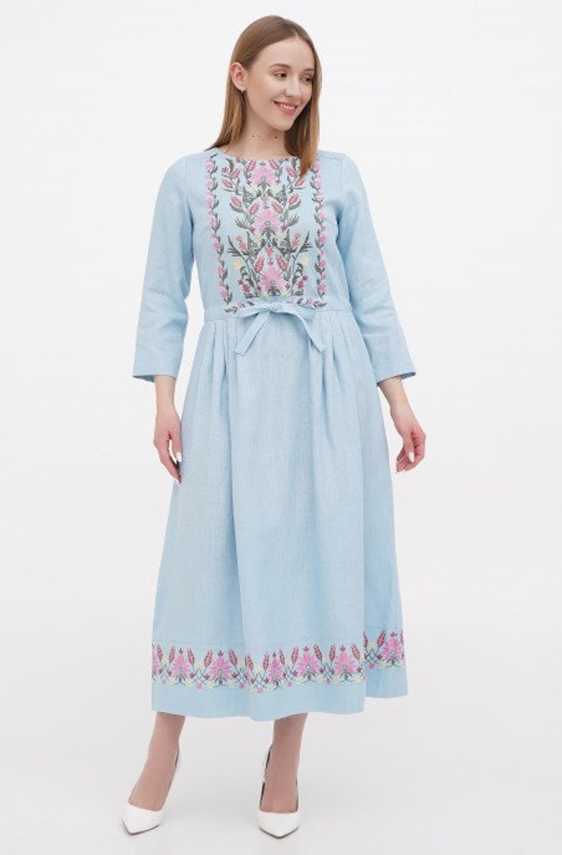 Boho Linen Ukrainian Dress Flower Dress Embroidered Dress Caftan Chic Nationale Ukrainian Vyshyvanka Linen Dresses Custom Clothing Bohemian image 3