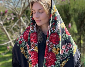 Wool Shawl Babushka Floral Scarf Modern Chic Boho Gift for Her Ethnic Shawl Floral Scarf Slavic Scarf ショール