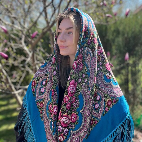 Ethnic Folk Wool Shawl Slavic Floral Scarf Modern Chic Boho kopftuch ukrainisch Design châles women scarf Châle ukrainien ukrainische schal