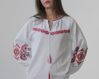 Blusa Vyshyvanka de linho branco, top bordado ucraniano