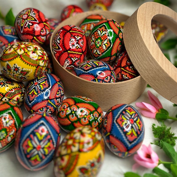 Set 6 Easter wooden eggs with wooden box, Ukrainian traditional pysanky, Hand painted ornament eggs, Ukraine souvenir and Hand made painting