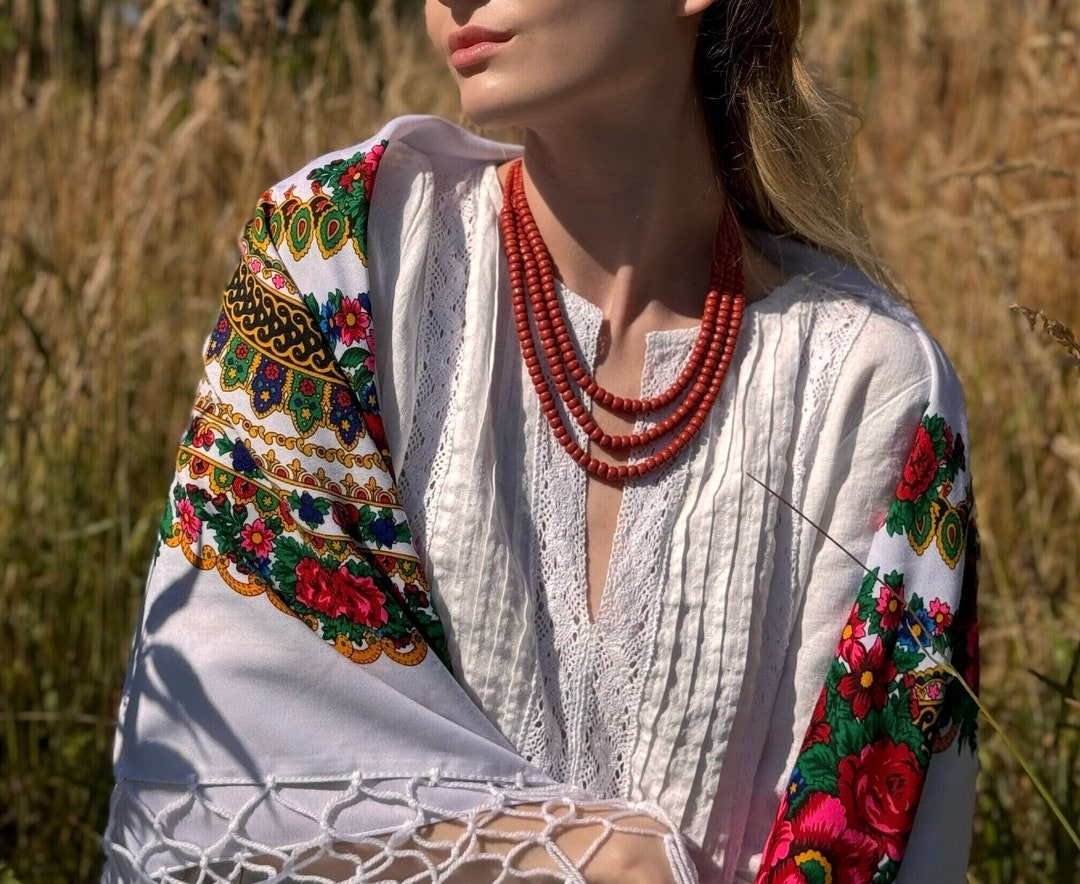 Ukrainian Traditional Mother-of-Pearl Necklace with Silver Trident - Ethnic Jewelry