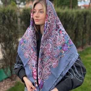 Ukrainian shawl 80% Wool blue HijabTraditional Ukrainian scarf, scarf flower, Ethnic Folk Ukrainian Wool Shawl Babushka ethnic european image 6
