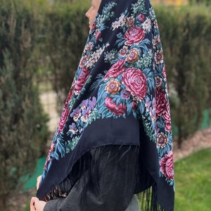 Ethnic Folk Wool Shawl Blue Slavic Floral Scarf Modern Chic Boho with Timeless Floral folk scarf Gift for Her Valentine's Day ショール image 4