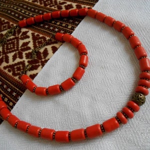 Ukrainian Jewelry Set - Red Traditional Necklace and Bracelet - Handcrafted Ceramics & Antique Beads - Ethnic Gift Easter
