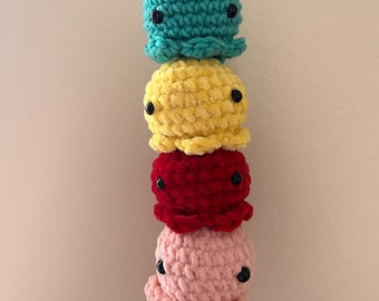 Gehaakte mini-octopus handgemaakte knuffel amigurumi knuffeldier