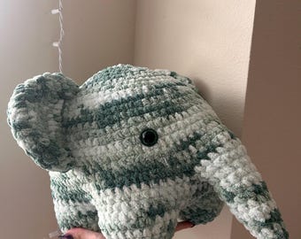 Gehaakte jumbo olifant amigurumi knuffel handgemaakte knuffel