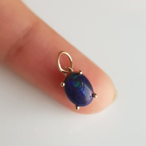Black opal 14k solid gold charm/Oval shape cabochon opal/Minimal handmade gold pendant/October birthstone/Anniversary charm/Gift for her